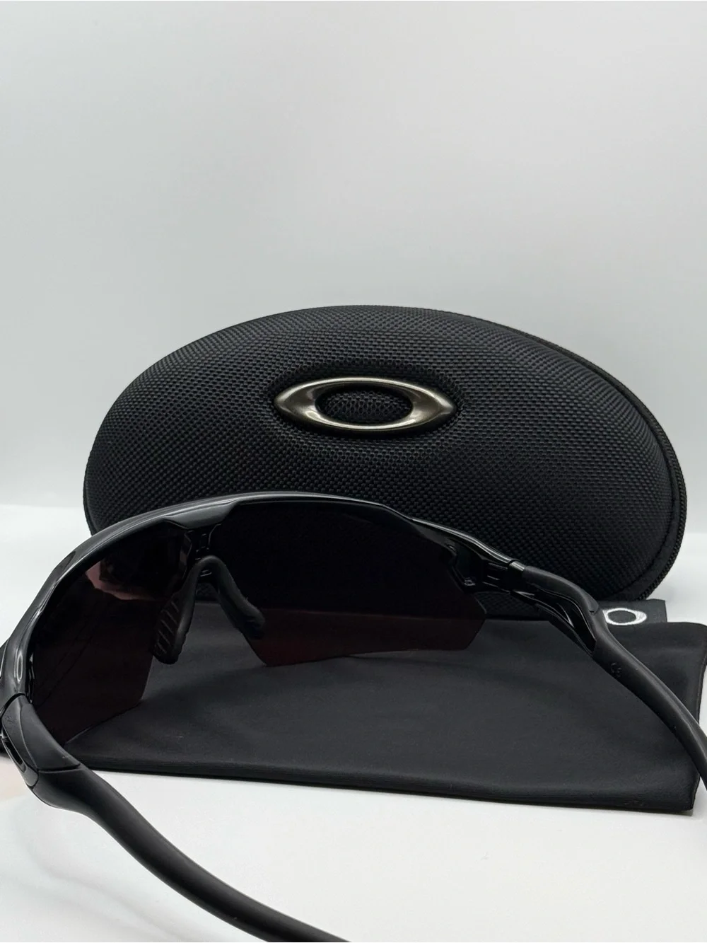Oakley Radar EV Pitch 009211-1738